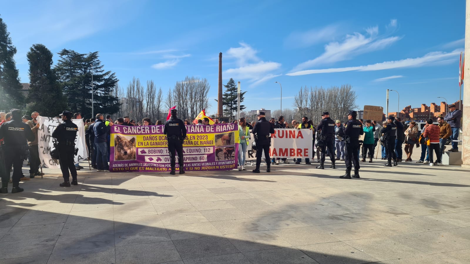 En directo | Quinta jornada de protestas por el futuro del campo en León
